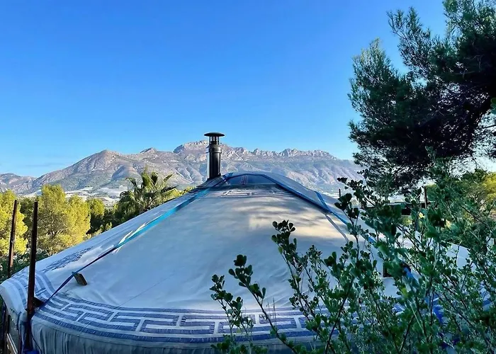 Yurt In La Nucia Met Zwembad