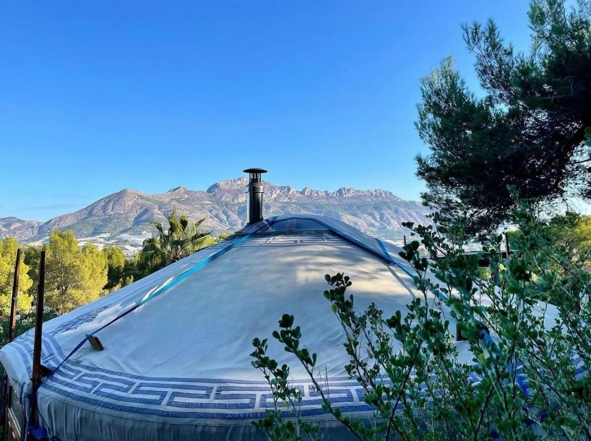 Yurt In Met Zwembad Luxury tent